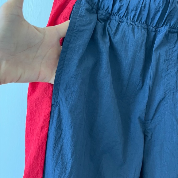 Vintage Skechers Track Pants – Navy & Red – Unisex - Picture 4 of 7